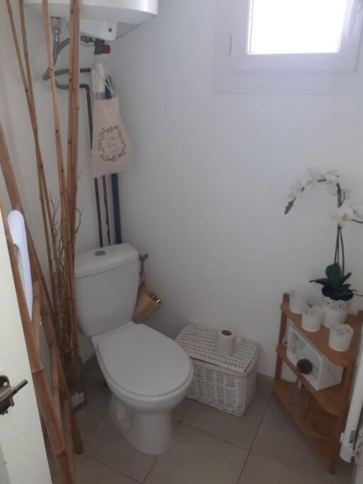 Agreable Petite Maison Vagnas Extérieur photo